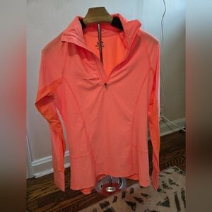 Stylish Coral Quarter-Zip Women's Activewear Top With Thumbholes, Medium